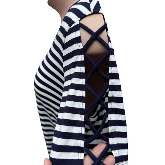 Per Seption Women Navy White Striped Top 2X Openwork Sleeves Nautical Tee NEW - Picture 3 of 13